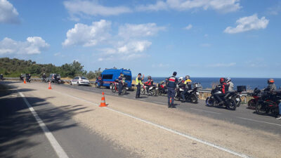 Bursa’da maske takmayanlara ceza yağdı