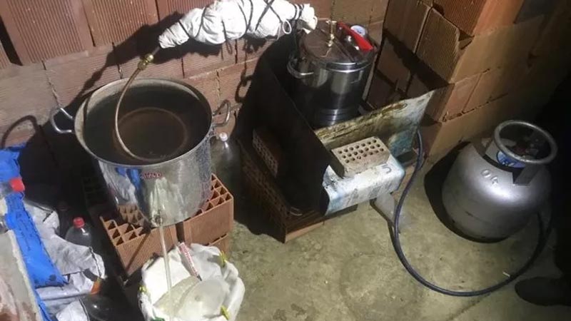 Bu belirtilere dikkat! Sahte içki zehirlenmeleri…