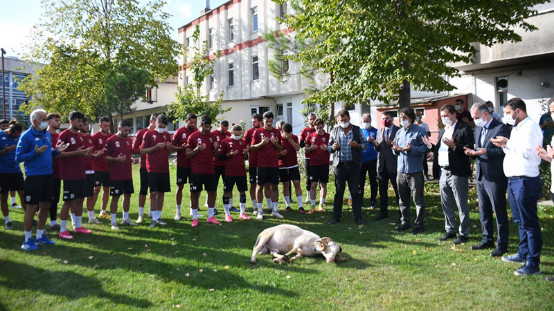 Başkan Taban’dan İnegölspor’a moral ziyareti