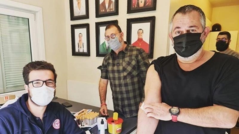 Cem Yılmaz korona testi yaptırdı