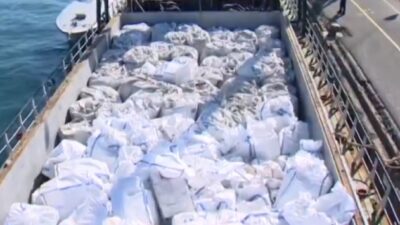 Gemiye operasyon: 3 milyona yakın kaçak sigara ele geçirildi