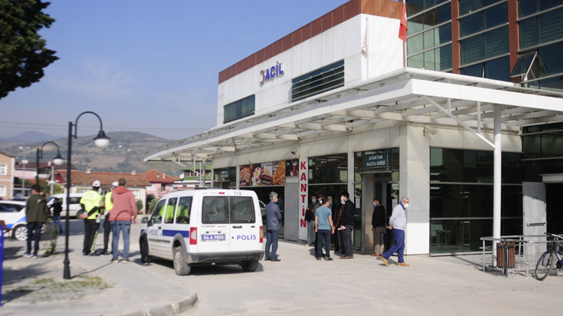 Yürek yakan yangın: 2 ölü