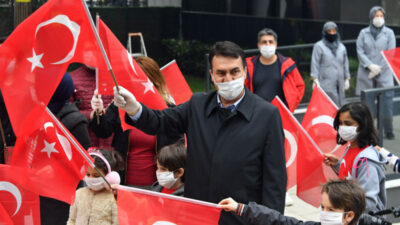 Cumhuriyetin 97. yılı için 97 bin Türk bayrağı