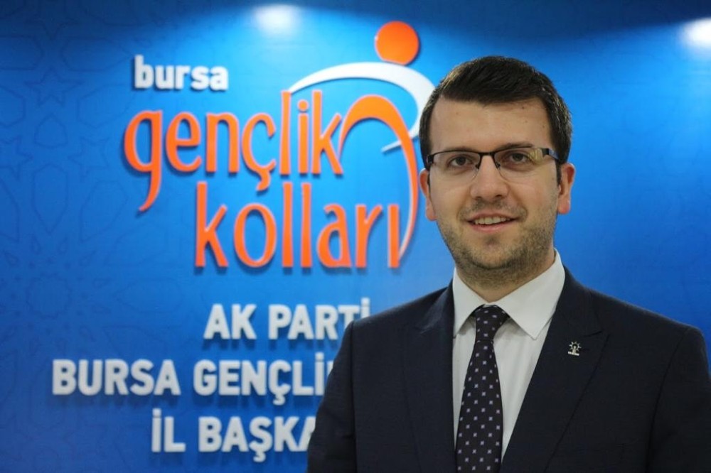 AK Partili gençler kongreye hazır