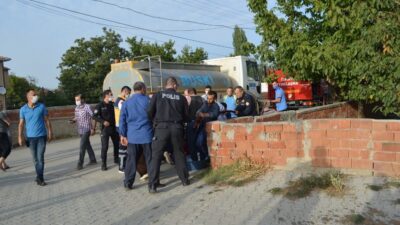 Bursa’da alevler arasında kalan çocuk kurtarıldı