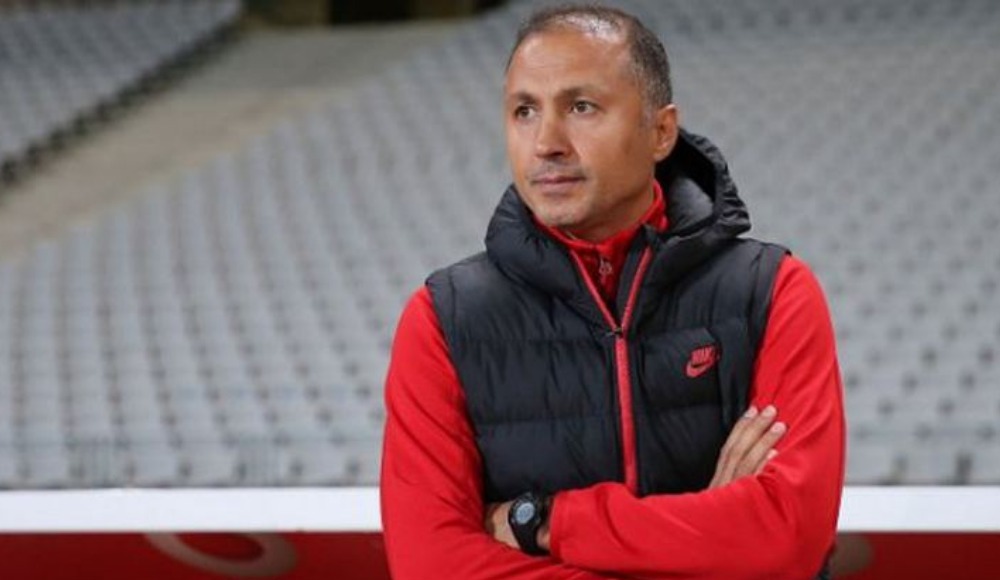 1.Lig ekibinde flaş ayrılık! Hakemle tartışmıştı! 1.Lig ekibinde flaş ayrılık! Hakemle tartışmıştı!