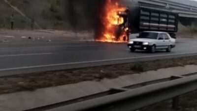 Bursa İstanbul karayolunda faciayadan dönüldü! Alev alev yandı