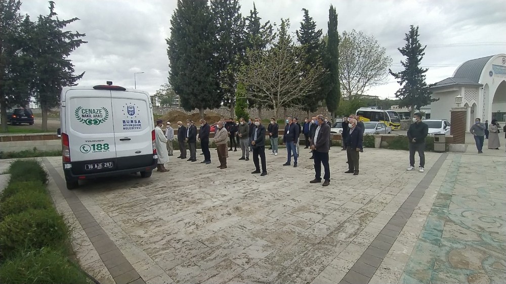 Konya’da öldürülmüşlerdi! Bursa’da anne-kıza hüzünlü veda