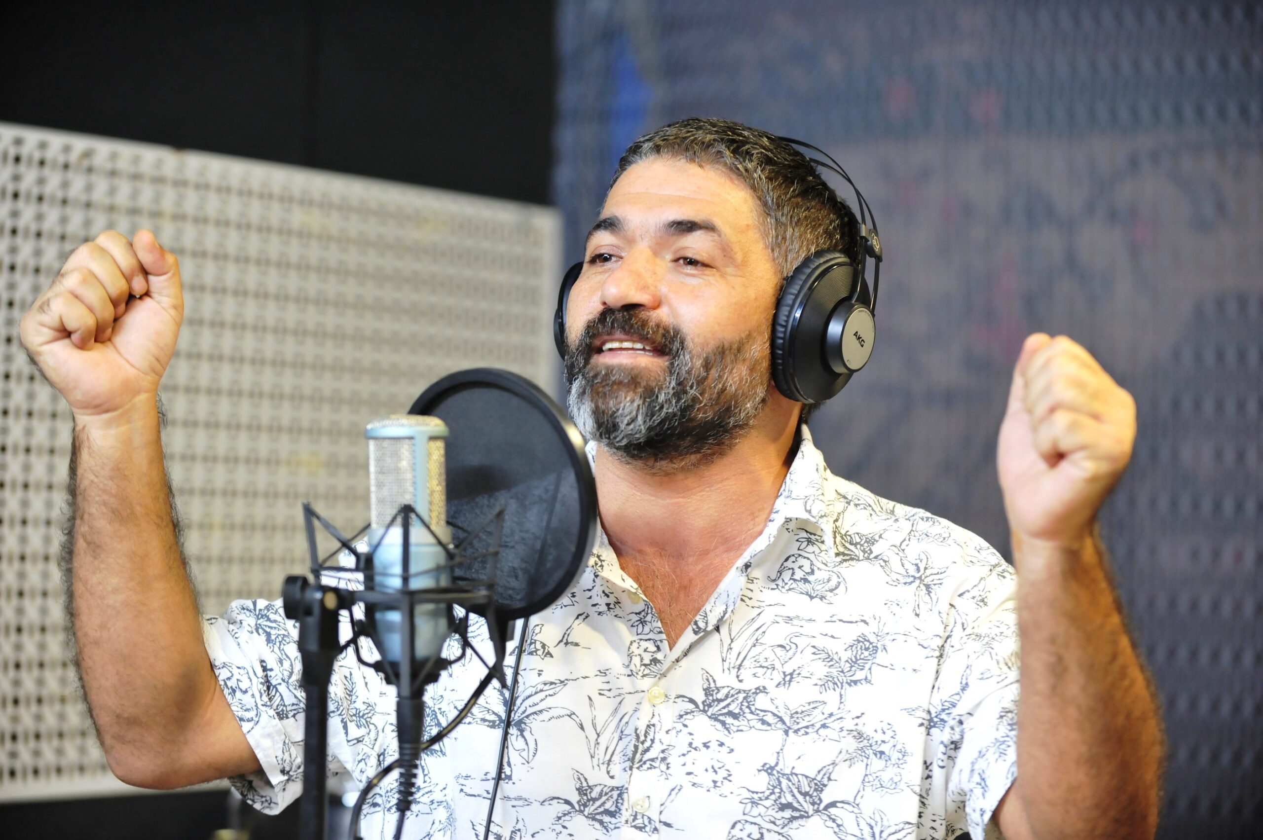 Bursalı müzisyen Azerbaycan için şarkı besteledi