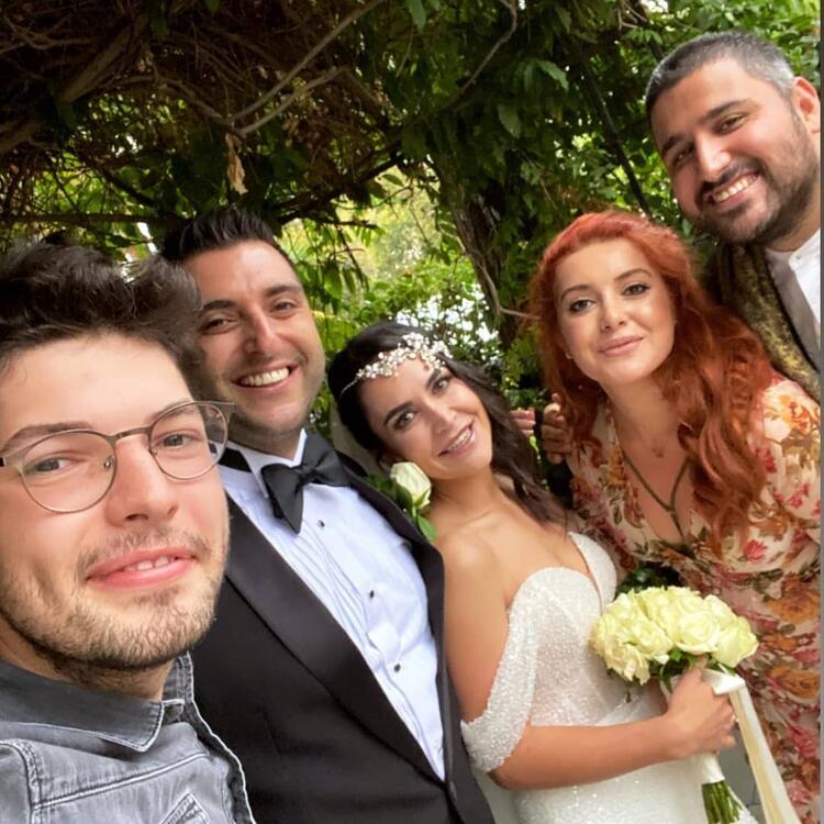 MasterChef Duygu evlendi! Bakın kiminle?