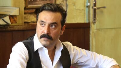 Üstündağ yeni bir aşka yelken açtı…