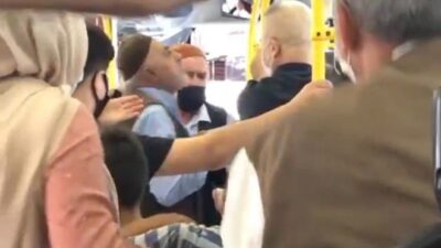 Halk otobüsünde ‘maske’ kavgası: Kadın tokat attı, adam tükürdü