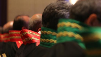 11 hakim ve savcı meslekten ihraç edildi