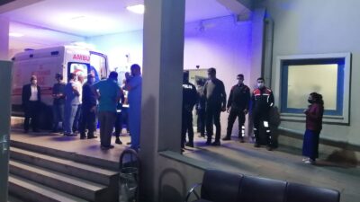 Köyde başlayan kavga hastane önünde devam etti! Yaralılar var