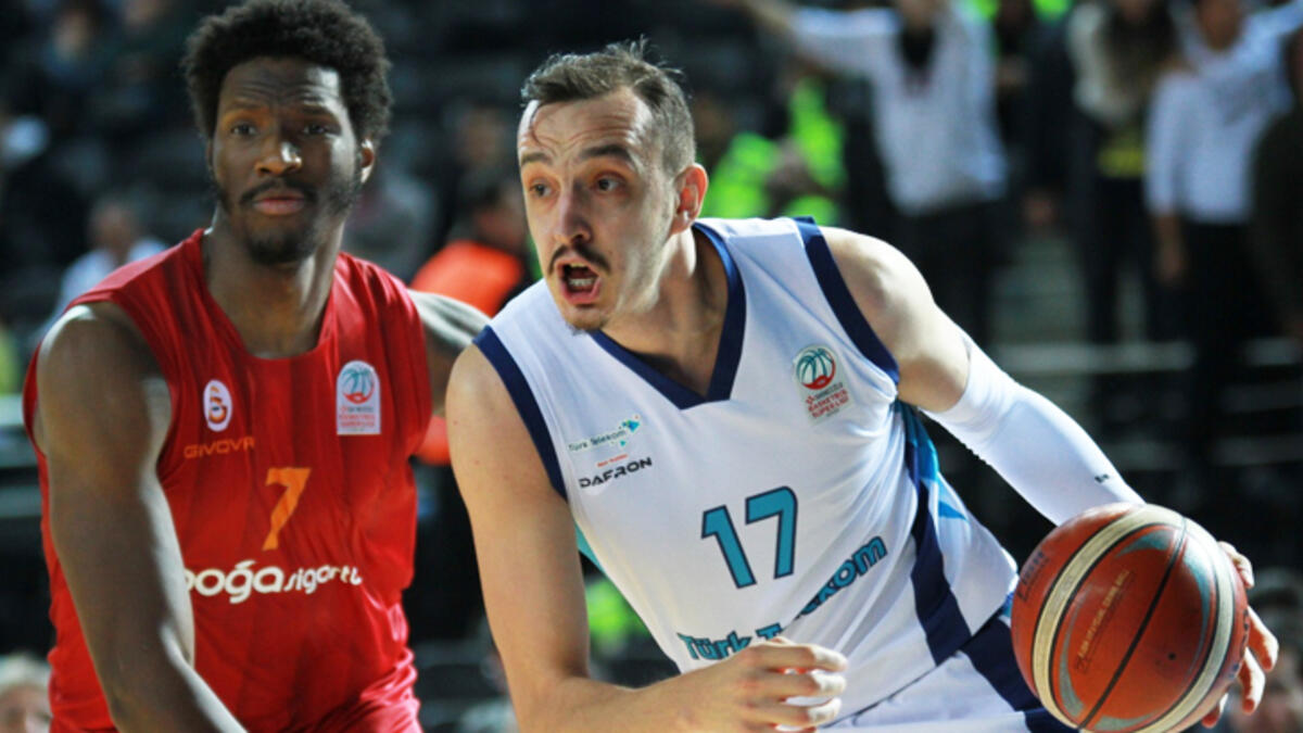 Frutti Extra Bursaspor’a taze kan! Frutti Extra Bursaspor’a taze kan!