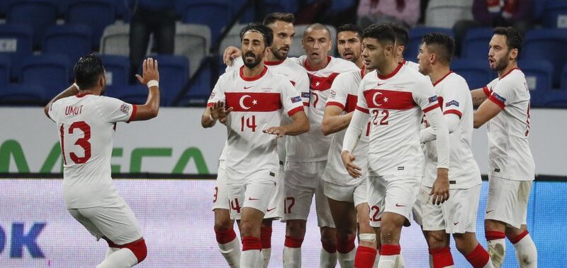 Almanya'nın ardından Rusya'ya da kök söktürmesine rağmen beraberliğe razı olan