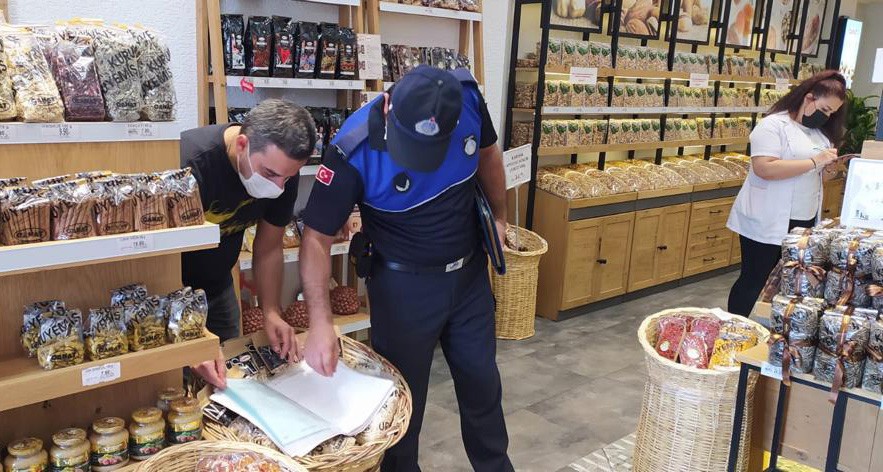 Osmangazi’de zabıtadan gıda denetimi