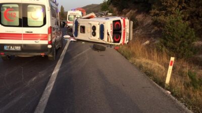 Özel ambulans takla attı! Bursa’da feci kaza