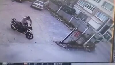 Bursa’da akıl almaz hırsızlık! Kaykaya biner gibi motor çaldılar