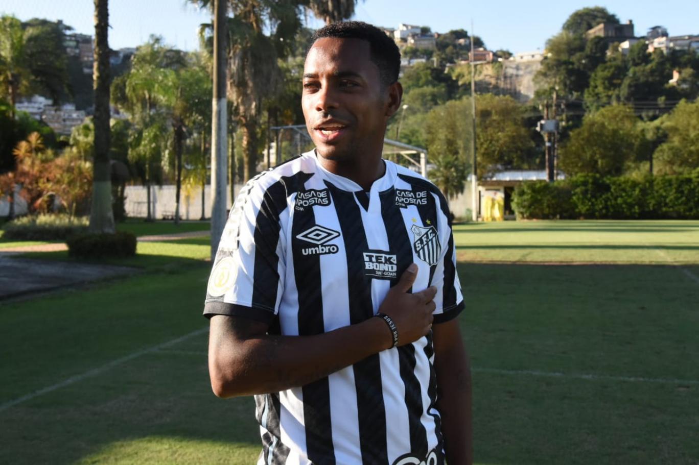 Robinho’ya şok! Sözleşmesi askıya alındı… Robinho’ya şok! Sözleşmesi askıya alındı…