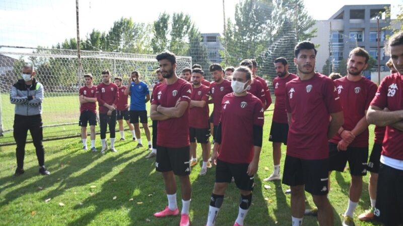 TFF 2.Lig Beyaz Grup'taki Bursa ekibi İnegölspor'da 6 futbolcunun koronavirüse