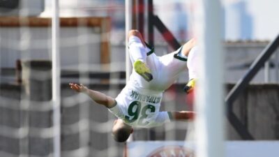 Bursaspor hızlı başlıyor, çabuk tükeniyor! İşte attığı gol dakikaları…