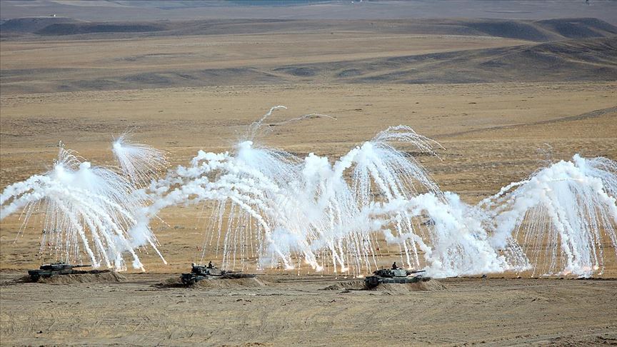 Nefes kesen görüntüler! Hedefler tam isabetle vuruldu