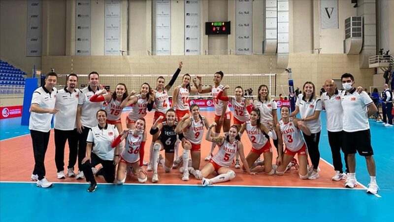 17 Yaş Altı Kızlar Avrupa Voleybol Şampiyonası'nda Türkiye, Sırbistan'ı 3-1