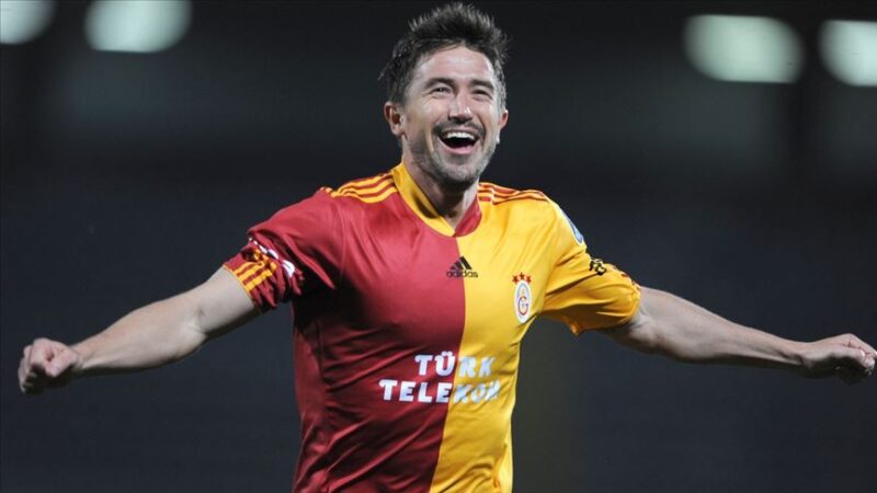 İngiltere 4. Lig (League Two) kulüplerinden Oldham Athletic'i çalıştıran Harry
