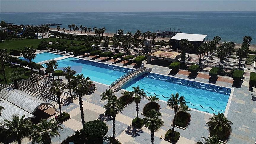 Açık otellerde sonbahar yüzde 44,9 dolulukla başladı