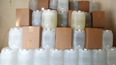 İstanbul’da 1975 litre kaçak alkol ele geçirildi