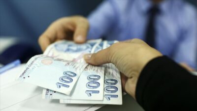 Bakan açıkladı! Burs ve kredi başvuruları başladı