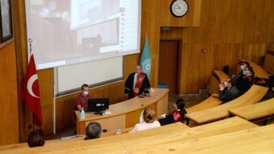 Tıp Fakültesi’nde ilk ders zili ‘online’ çaldı