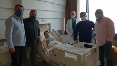 Bursaspor’un genç ismi ameliyat oldu… Başkan Kamat’tan ziyaret…