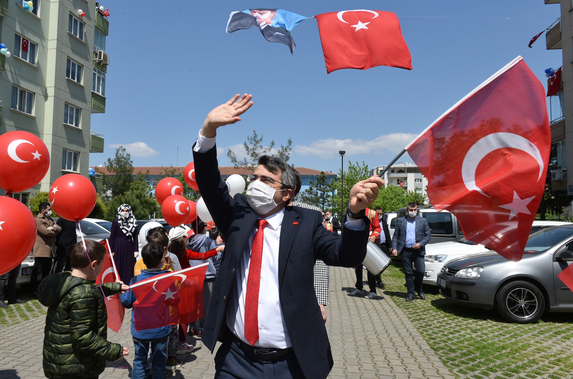 Yıldırım Belediye Başkanı Oktay Yılmaz 29 Ekim Cumhuriyet Bayramı’nı kutladı Yıldırım Belediye Başkanı Oktay Yılmaz 29 Ekim Cumhuriyet Bayramı’nı kutladı