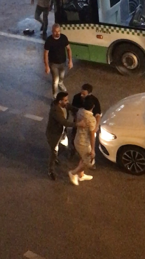 Yol vermedi diye ilk önce saldırdı, sonra silahla üzerine yürüdü