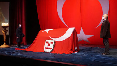 Tiyatrocu Metin Çoban son yolculuğuna uğurlandı