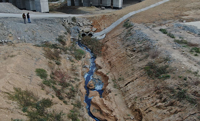 Dere mavi ve siyah akıyor! Tedirgin eden iddia