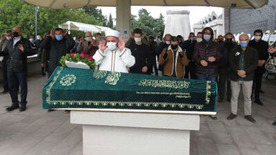 Ünlü oyuncu son yolculuğuna uğurlandı