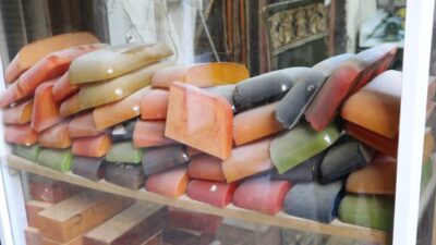 Gram altınla yarışıyor! Otomobil fiyatına satılıyor