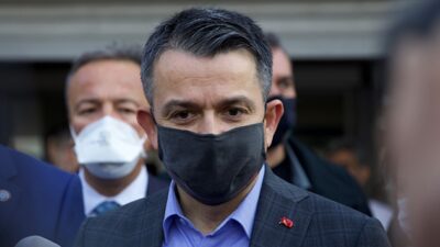 Bakan Pakdemirli’den hastanedeki yaralılara ziyaret