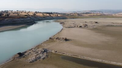 Baraj suları çekildi, köy sakinlerinin hatıraları canlandı