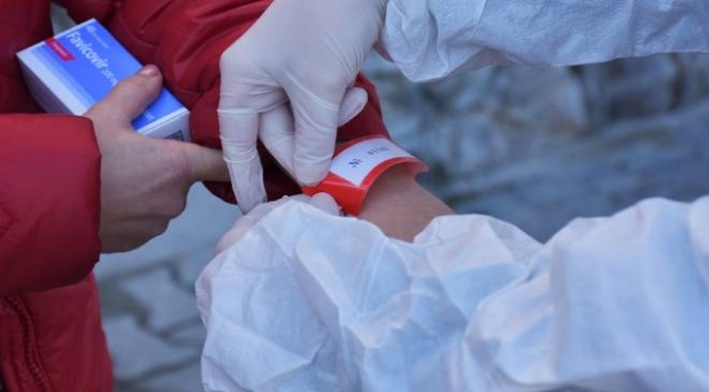 Bartın’da pozitif ve temaslı kişiler için bileklik uygulaması başladı