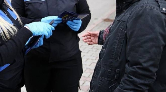 Adana’da tedbirlere uymayanlara 1,5 milyon lira ceza Adana’da tedbirlere uymayanlara 1,5 milyon lira ceza