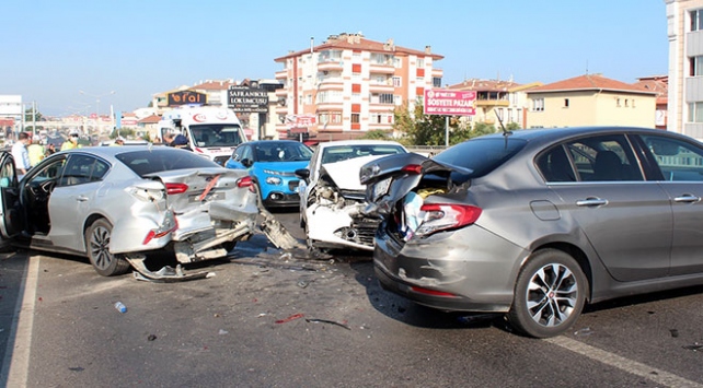 Denizli’de bir haftada 98 trafik kazası Denizli’de bir haftada 98 trafik kazası