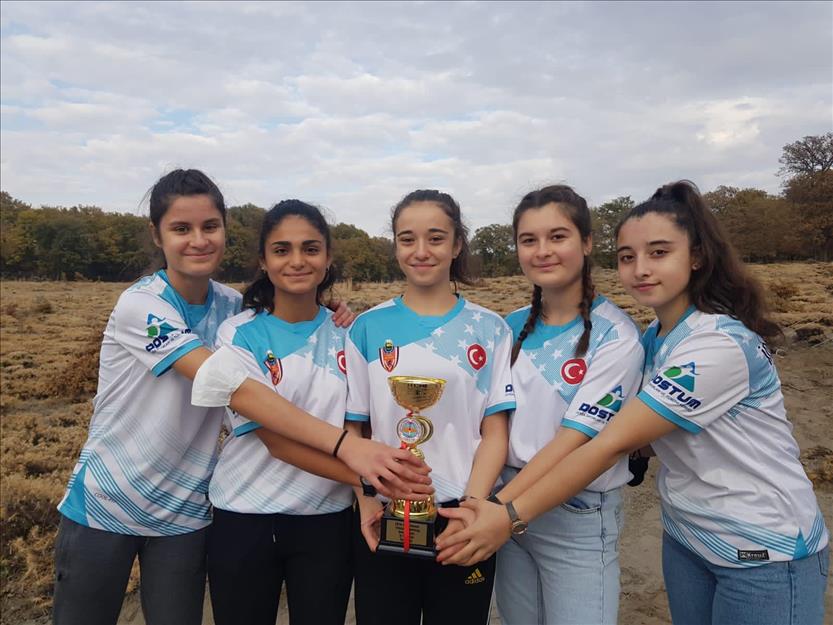 Dostum oryantiring takımından tarihi zafer Dostum oryantiring takımından tarihi zafer