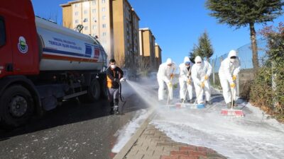 İnegöl’de dezenfekte çalışmaları aralıksız sürüyor