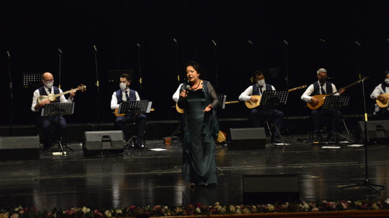 Bursa Büyükşehir Belediyesi Orkestra Şube Müdürlüğü Türk Halk Müziği