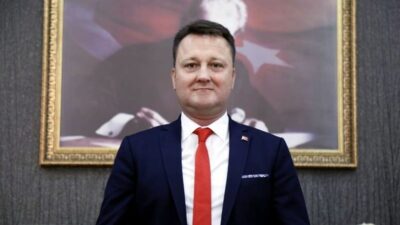 Menemen Belediye Başkanı, CHP’den istifa etti