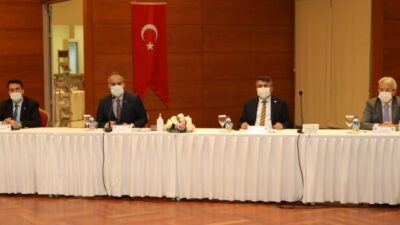 Başkanlardan deprem zirvesi